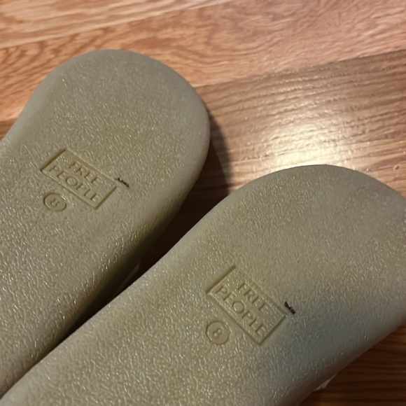 Free People Wilder Mukluk Boots Size 8 NIB READ - Picture 14 of 17